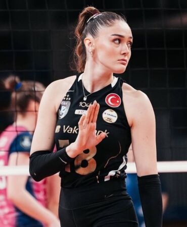 Zehra Güneş^2